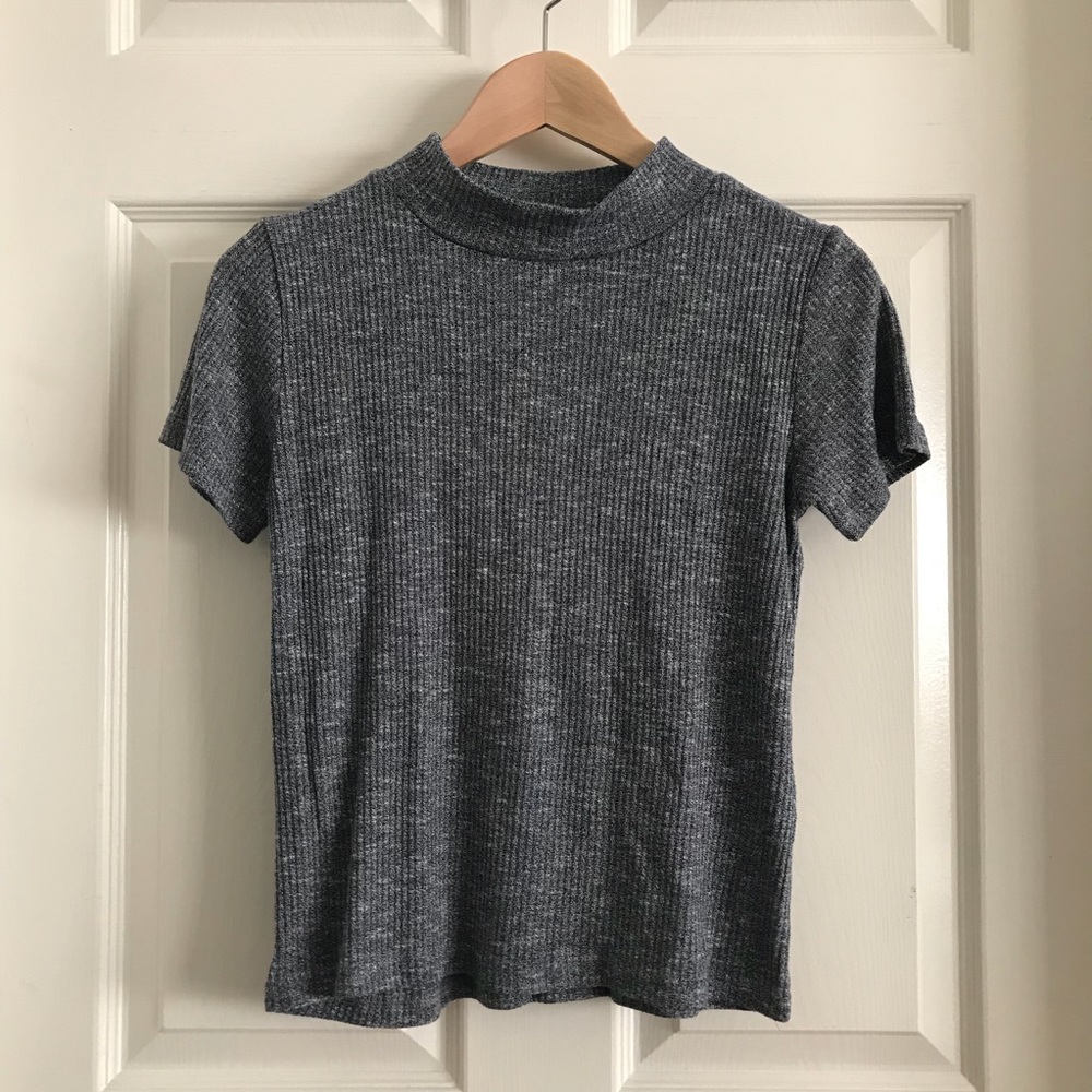 Knot Sisters Short-Sleeved Top XS